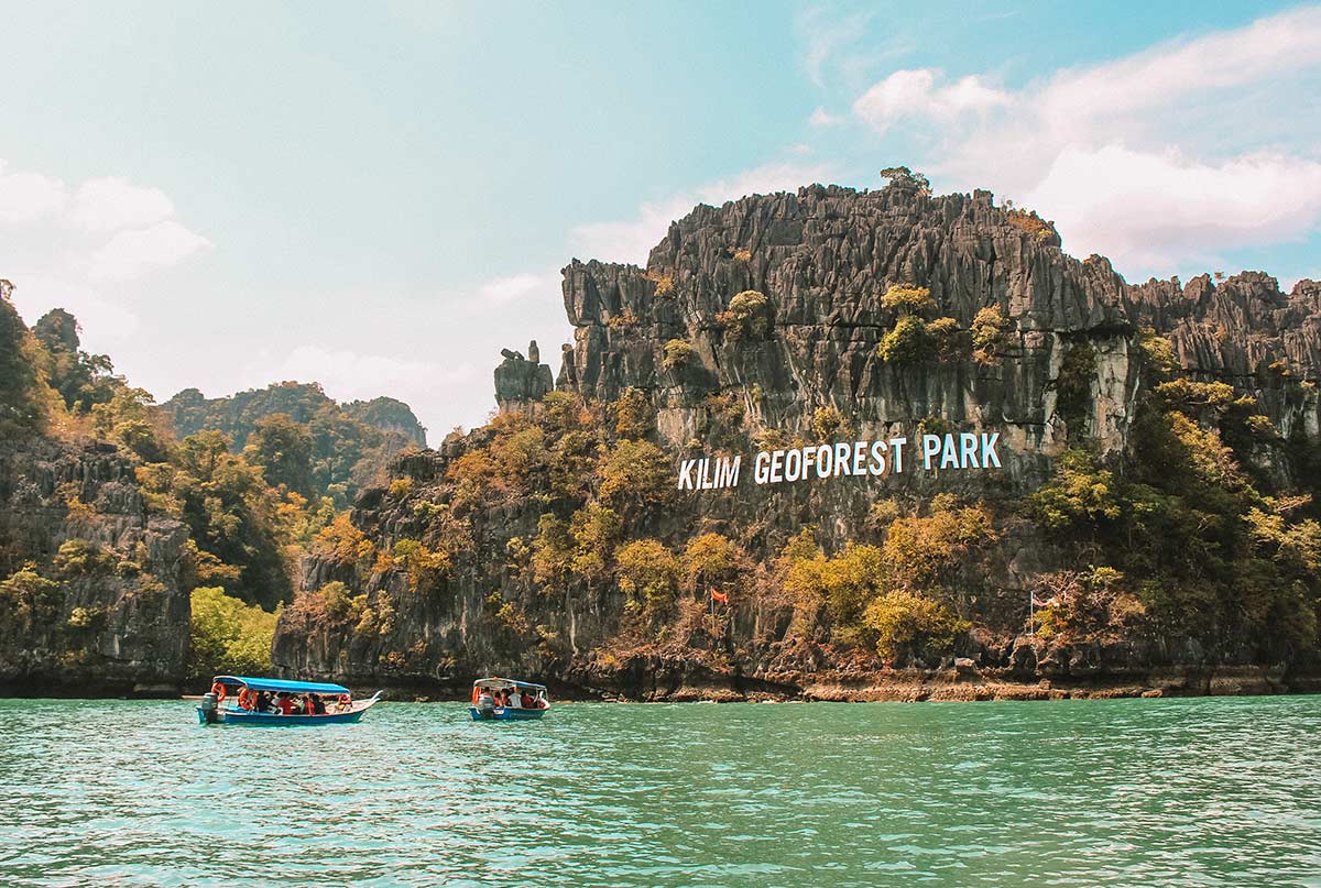 Mangrove Tour Langkawi: Jelajahi Hutan Bakau yang Menawan